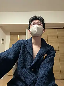 isao752702 online show from 12/14/25, 12:10