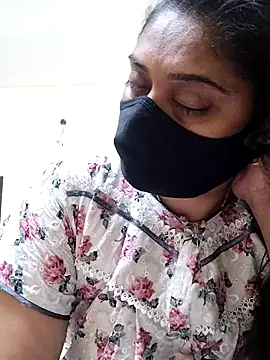 Snapshot of girl999 chatting on 02/22/26, 06:50 girl999 online show from 02/22/26, 06:50