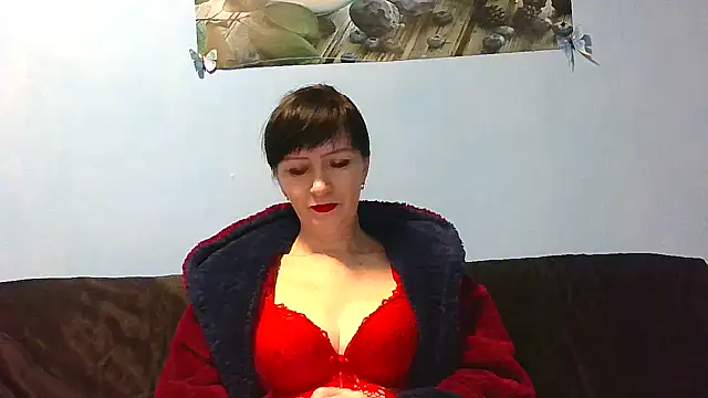 IffetLove42 online show from 12/21/25, 08:05