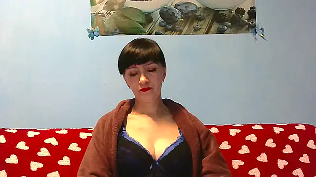 IffetLove42 online show from 04/25/26, 06:49