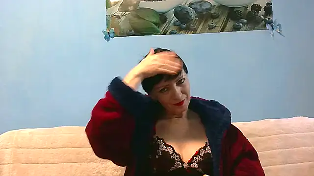 IffetLove42 online show from 05/11/26, 07:58