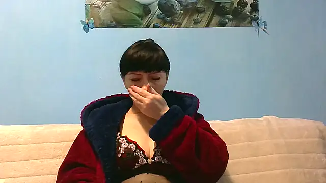 IffetLove42 online show from 05/13/26, 07:39