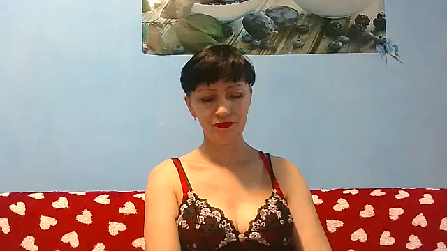 IffetLove42 online show from 06/07/26, 09:35