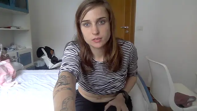 SinnEmily online show from 02/19/26, 01:40