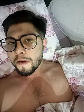 Snapshot of Mstfaavan64 chatting on 01/15/26, 09:07 Mstfaavan64 online show from 01/15/26, 09:07