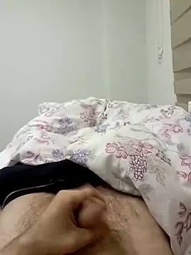 Snapshot of Mstfaavan64 chatting on 02/24/26, 01:03 Mstfaavan64 online show from 02/24/26, 01:03