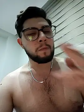 Snapshot of Mstfaavan64 chatting on 03/02/26, 11:44 Mstfaavan64 online show from 03/02/26, 11:44