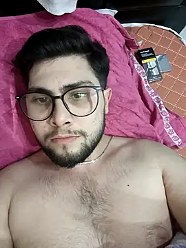 Snapshot of Mstfaavan64 chatting on 03/04/26, 02:17 Mstfaavan64 online show from 03/04/26, 02:17