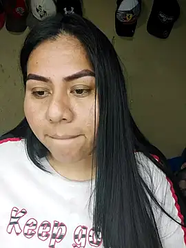 Snapshot of comwoy_d chatting on 11/03/25, 12:35 comwoy d online show from 11/03/25, 12:35