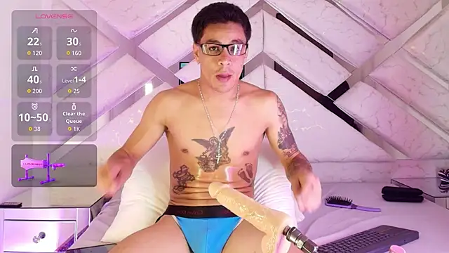 Snapshot of Andrew_Haalls chatting on 02/20/26, 08:09 Andrew Haalls online show from 02/20/26, 08:09