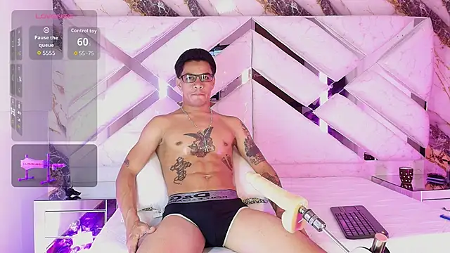 Snapshot of Andrew_Haalls chatting on 02/27/26, 08:31 Andrew Haalls online show from 02/27/26, 08:31