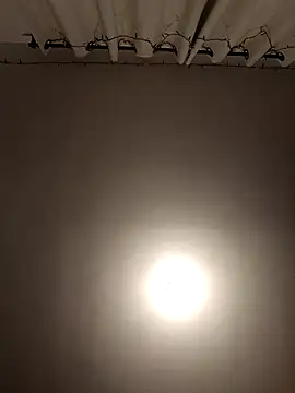 Snapshot of brendaxlovee chatting on 11/27/25, 10:12 brendaxlovee online show from 11/27/25, 10:12