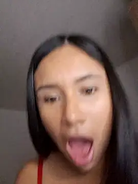 DollyRouse online show from 11/23/25, 04:34