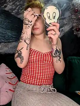 mattiethebaddieee online show from 11/26/25, 09:27