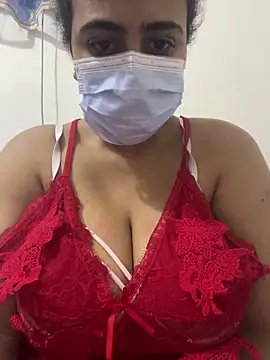 Snapshot of WildNour chatting on 12/16/25, 04:01 WildNour online show from 12/16/25, 04:01