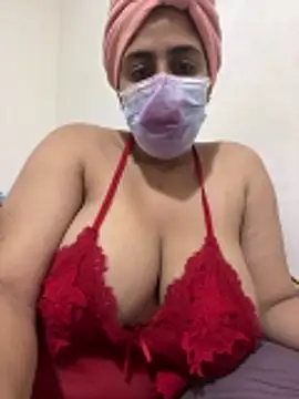 Snapshot of WildNour chatting on 02/24/26, 09:46 WildNour online show from 02/24/26, 09:46