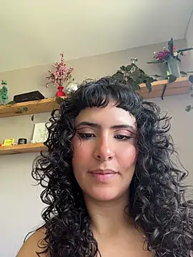 SugarTroubl33 online show from 06/11/26, 02:37