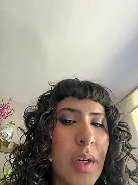 SugarTroubl33 online show from 06/27/26, 01:39