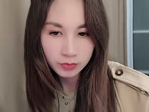 lvy-002 online show from 10/28/25, 03:32