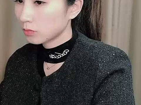 lvy-002 online show from 11/03/25, 04:03