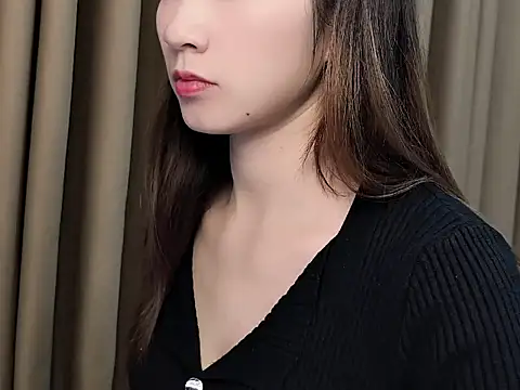 lvy-002 online show from 11/11/25, 03:39