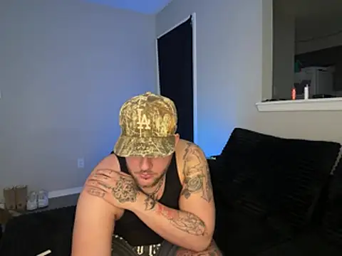 Snapshot of thepornplugz chatting on 02/03/26, 04:23 thepornplugz online show from 02/03/26, 04:23