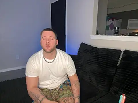 Snapshot of thepornplugz chatting on 02/09/26, 04:55 thepornplugz online show from 02/09/26, 04:55