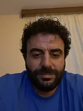 Snapshot of richeart87 chatting on 01/11/26, 02:16 richeart87 online show from 01/11/26, 02:16