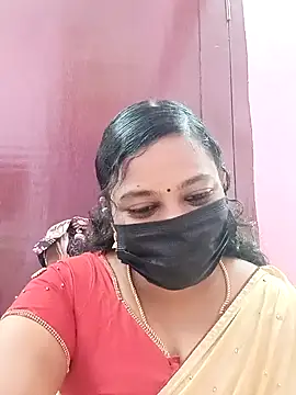 Snapshot of Mandhra28 chatting on 10/28/25, 05:55 Mandhra28 online show from 10/28/25, 05:55