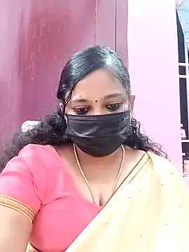 Snapshot of Mandhra28 chatting on 10/28/25, 05:59 Mandhra28 online show from 10/28/25, 05:59