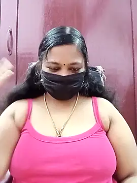 Snapshot of Mandhra28 chatting on 11/05/25, 05:13 Mandhra28 online show from 11/05/25, 05:13