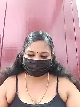 Snapshot of Mandhra28 chatting on 11/06/25, 05:58 Mandhra28 online show from 11/06/25, 05:58