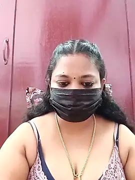 Snapshot of Mandhra28 chatting on 11/07/25, 06:35 Mandhra28 online show from 11/07/25, 06:35