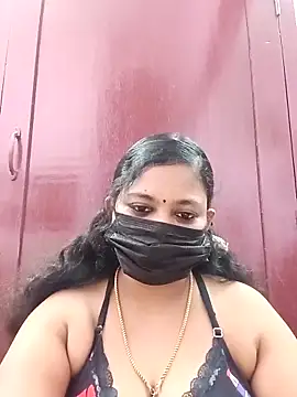 Snapshot of Mandhra28 chatting on 11/07/25, 06:41 Mandhra28 online show from 11/07/25, 06:41