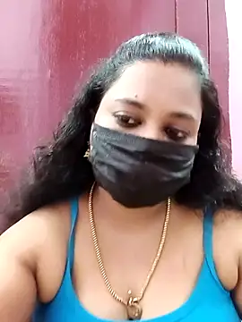 Snapshot of Mandhra28 chatting on 11/16/25, 05:29 Mandhra28 online show from 11/16/25, 05:29