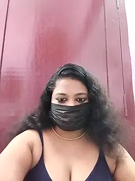 Snapshot of Mandhra28 chatting on 11/20/25, 06:46 Mandhra28 online show from 11/20/25, 06:46