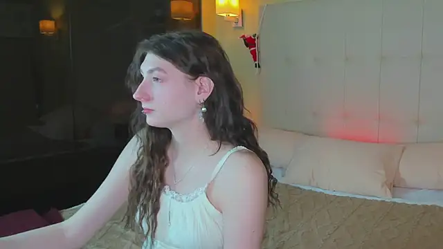 Snapshot of May_Yam chatting on 01/09/26, 01:19 May Yam online show from 01/09/26, 01:19