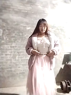 emini-xx online show from 11/27/25, 10:12