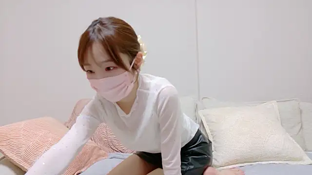 Snapshot of muichat_61 chatting on 03/13/26, 01:18 muichat 61 online show from 03/13/26, 01:18