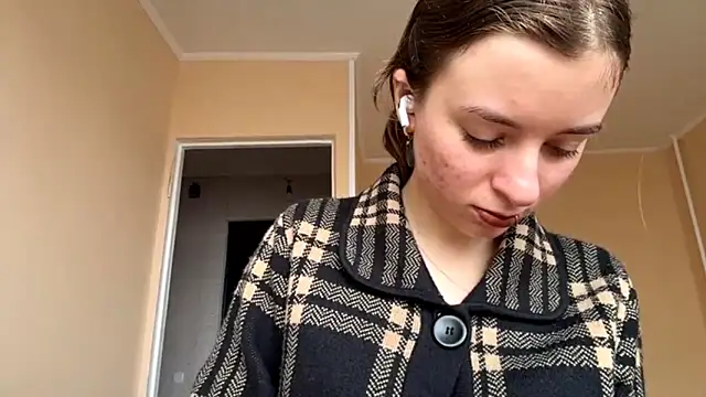 BunkedTempter online show from 11/01/25, 07:54