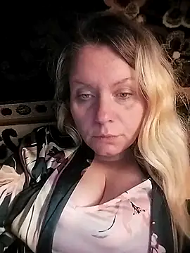 Lana-murr online show from 11/15/25, 05:27