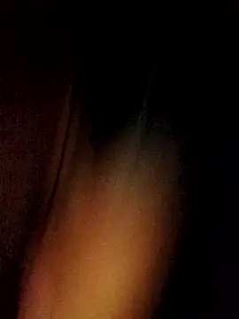 Snapshot of bella-la chatting on 11/04/25, 11:15 bella-la online show from 11/04/25, 11:15