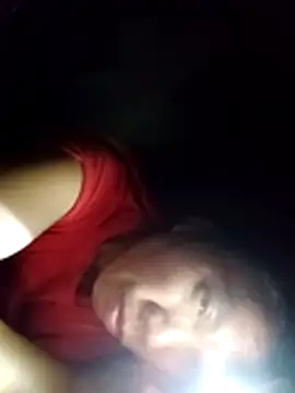 Snapshot of bella-la chatting on 11/07/25, 09:15 bella-la online show from 11/07/25, 09:15