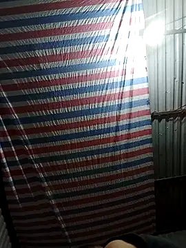 Snapshot of bella-la chatting on 11/09/25, 10:57 bella-la online show from 11/09/25, 10:57