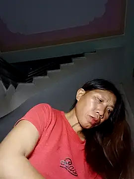 Snapshot of bella-la chatting on 11/16/25, 11:38 bella-la online show from 11/16/25, 11:38