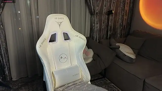 Snapshot of bimboterica chatting on 03/15/26, 04:13 bimboterica online show from 03/15/26, 04:13