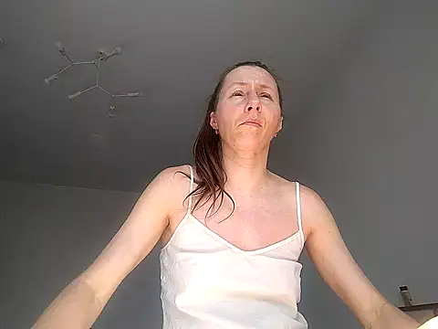 Anneta280671 online show from 05/04/26, 11:17