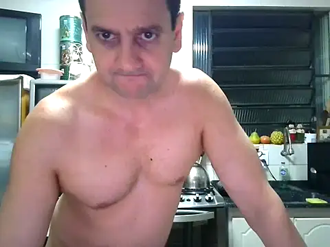 Snapshot of Alex-Naturista chatting on 01/14/26, 08:31 Alex-Naturista online show from 01/14/26, 08:31