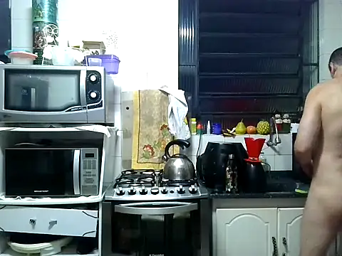 Snapshot of Alex-Naturista chatting on 01/15/26, 07:24 Alex-Naturista online show from 01/15/26, 07:24