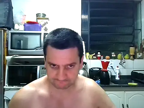 Snapshot of Alex-Naturista chatting on 03/19/26, 08:29 Alex-Naturista online show from 03/19/26, 08:29